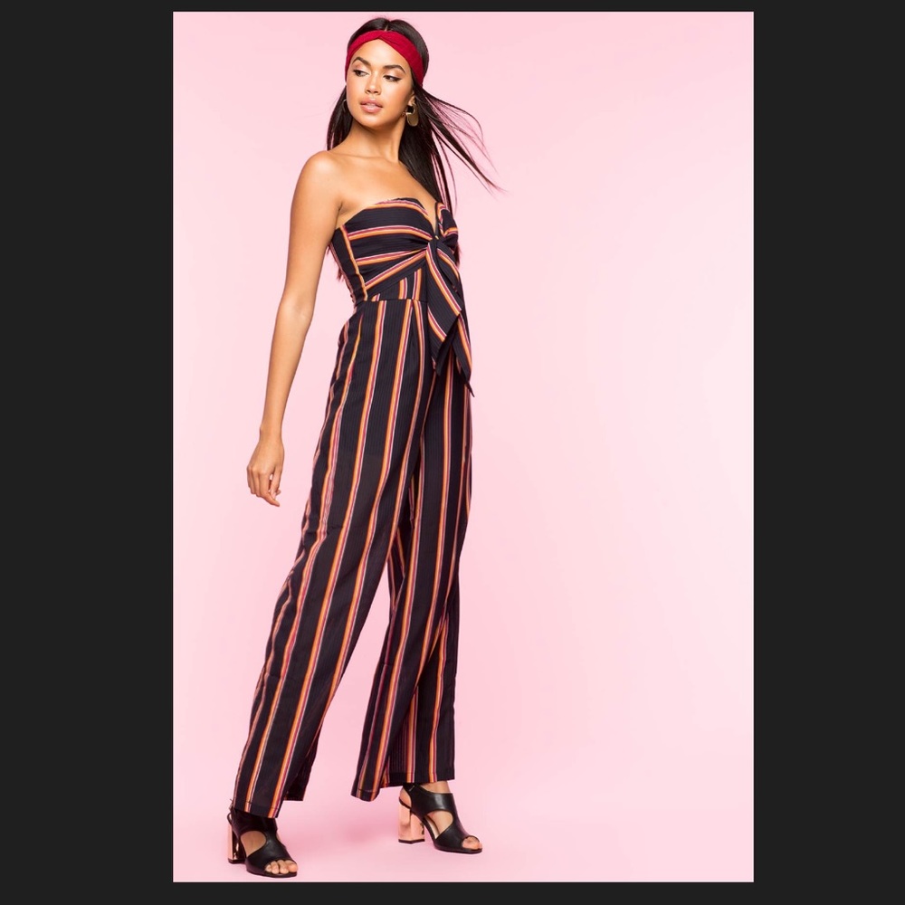 New Strapless Striped Romper - Picture 3 of 3